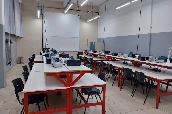 Laboratório de Eletrônica Geral